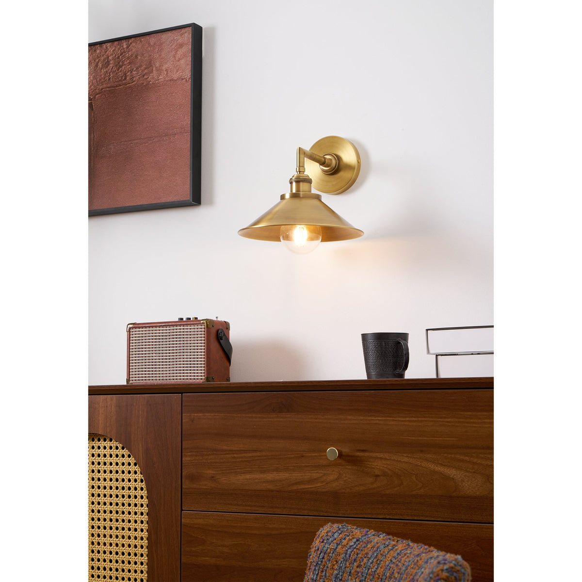whizzer-wall-lamp
