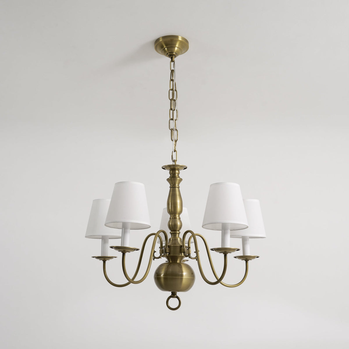 williamsburg-chandelier