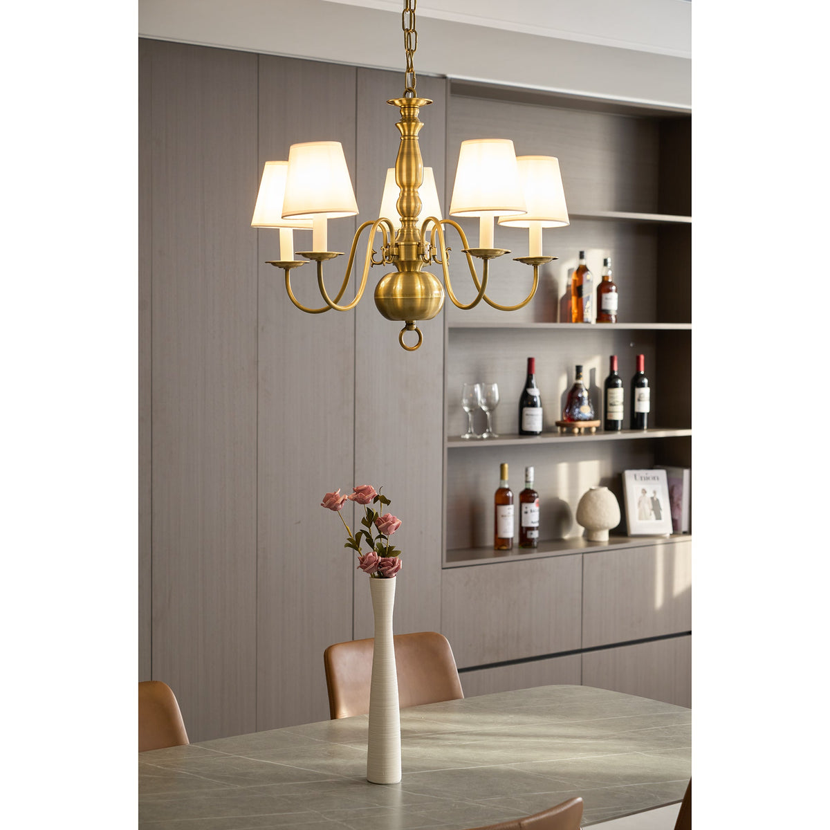 williamsburg-chandelier