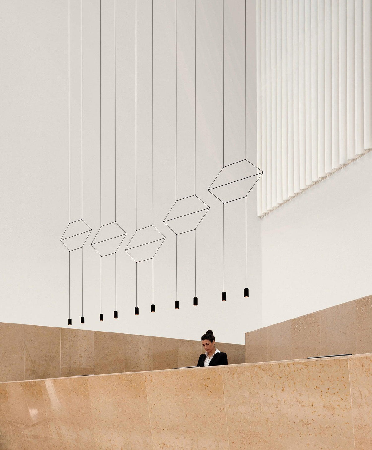 Line Art Pendant Light – Modern Linear LED Chandelier