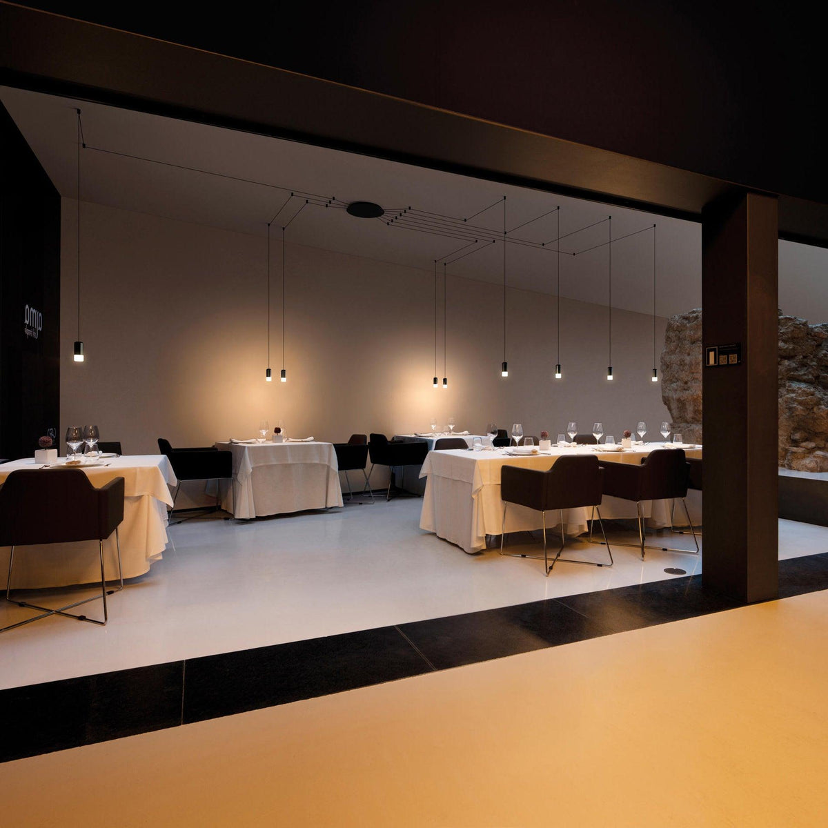 Line Form Pendant Light – Minimalist Geometric LED Chandelier