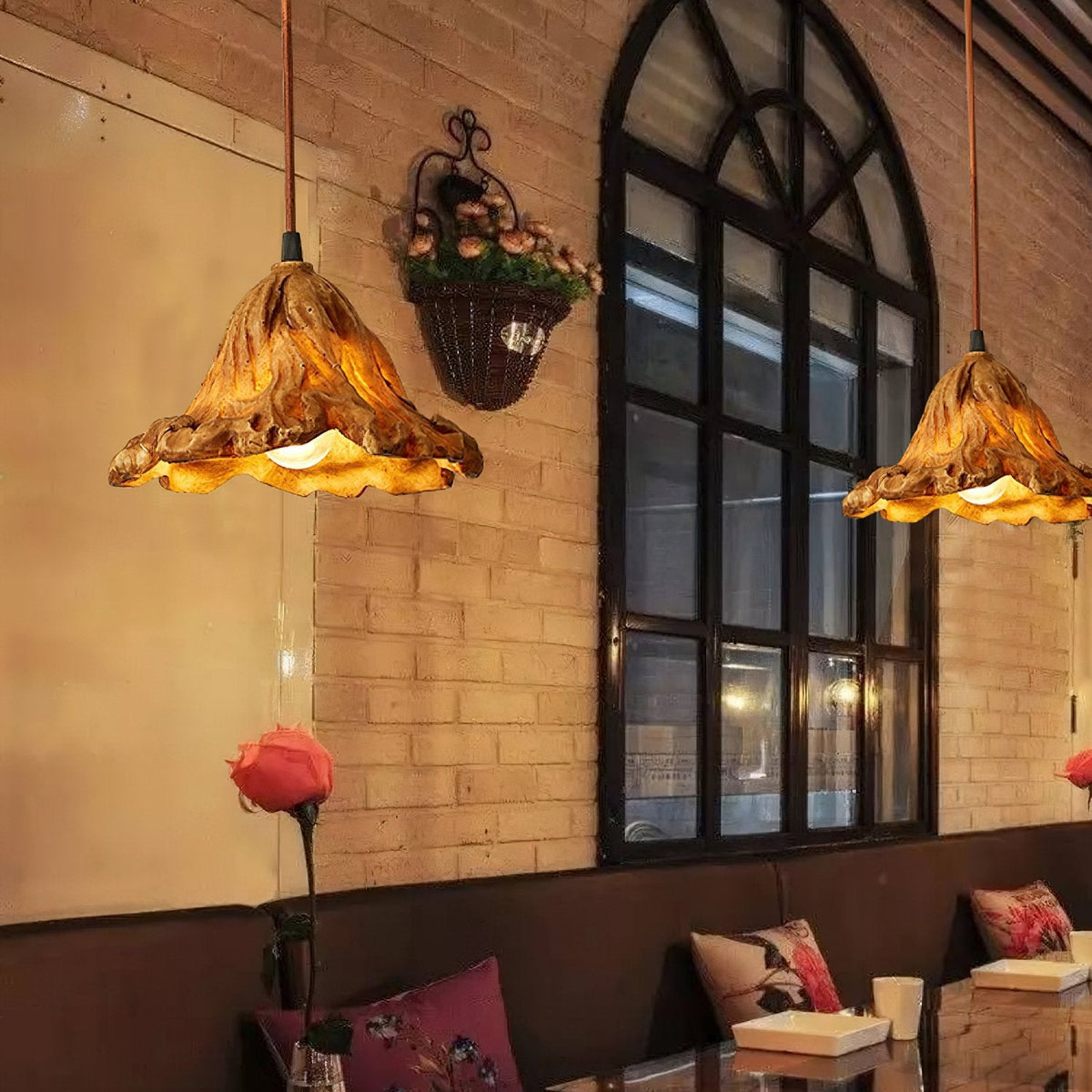 Withered Lotus Leaf Pendant Lamp