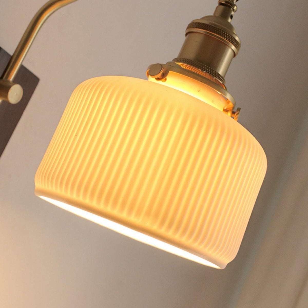 wood-ceramic-century-sconce