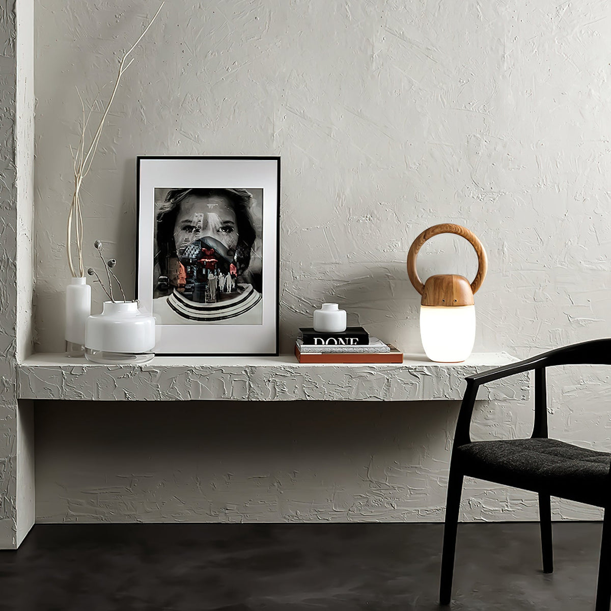wood-language-table-lamp