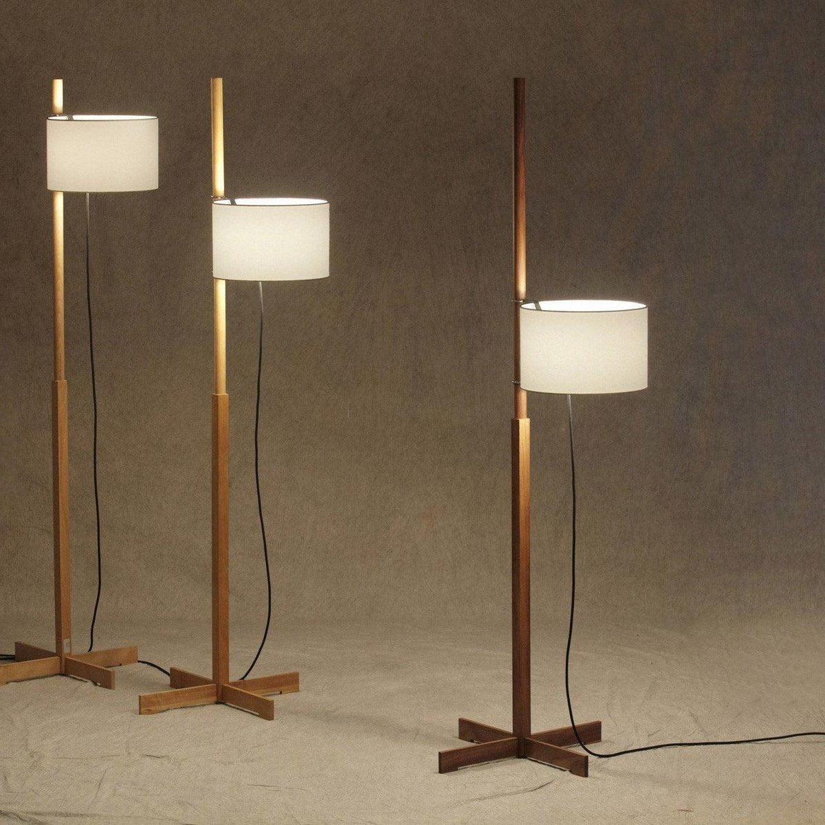 wood-tmm-floor-lamp