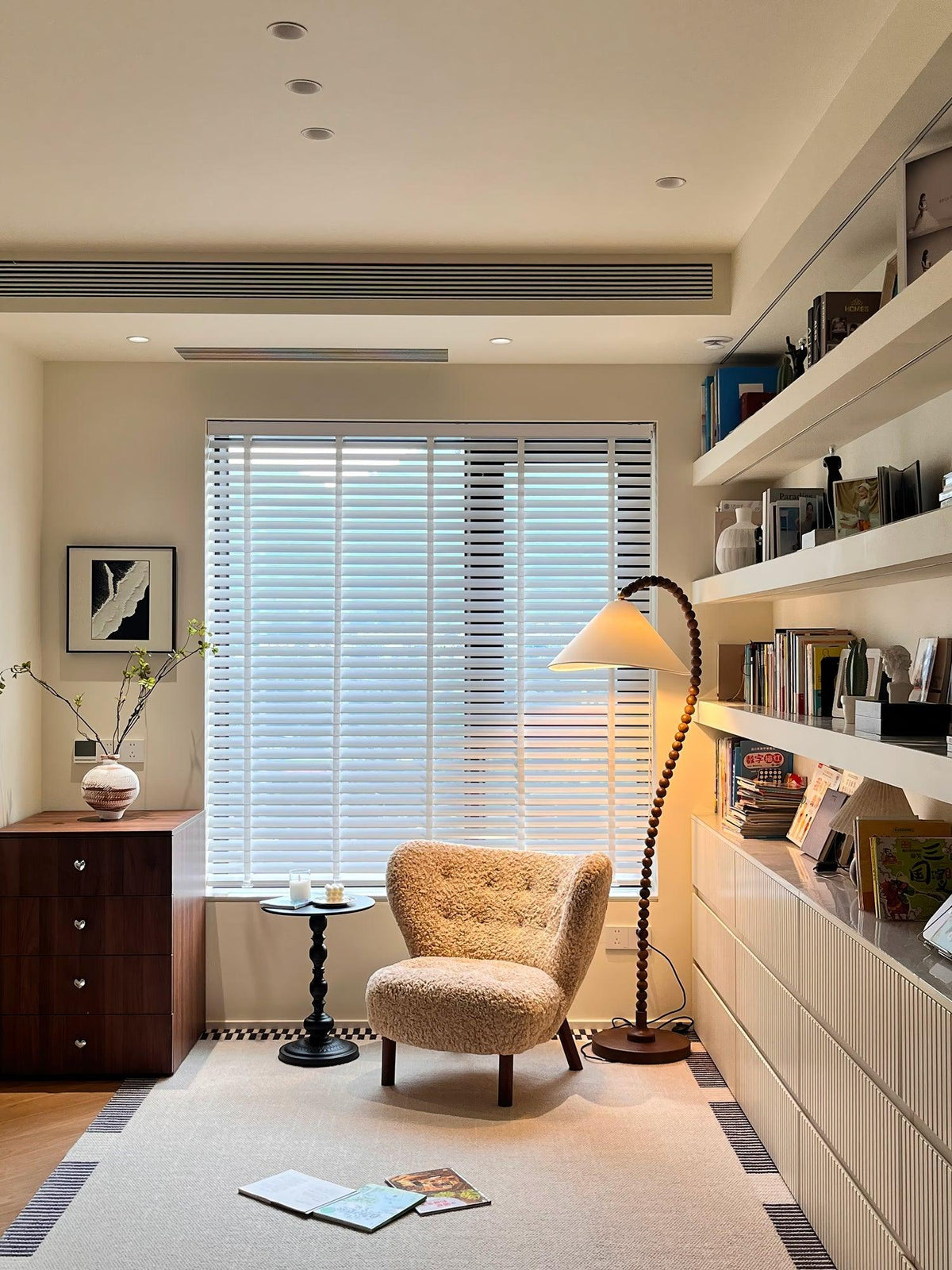 wooden-bead-floor-lamp