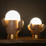 wooden-cactus-table-lamp