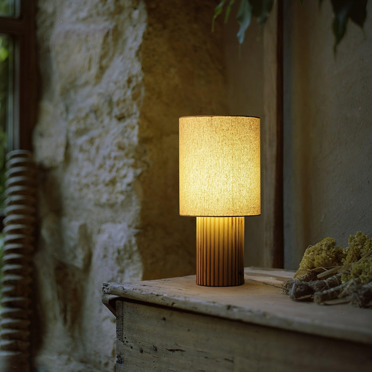 woodland-table-lamp