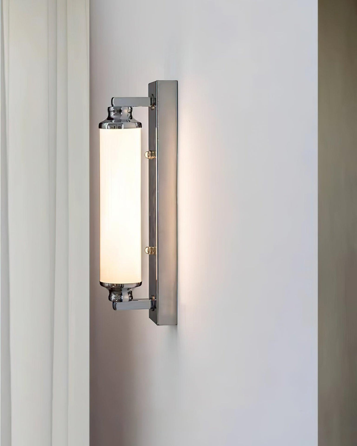 worcester-wall-light