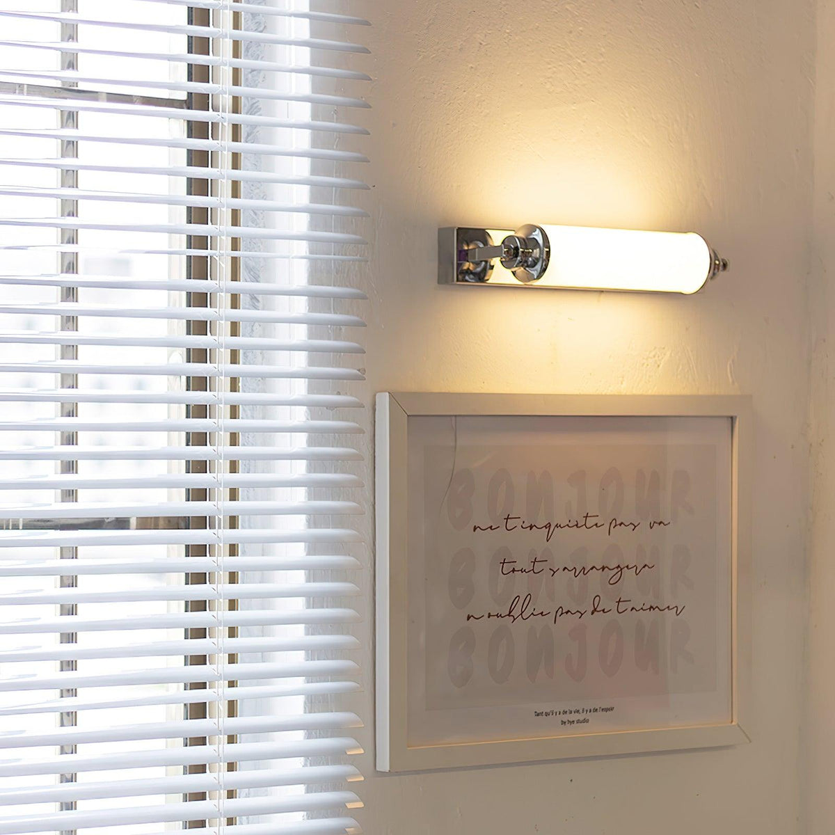 worcester-wall-light