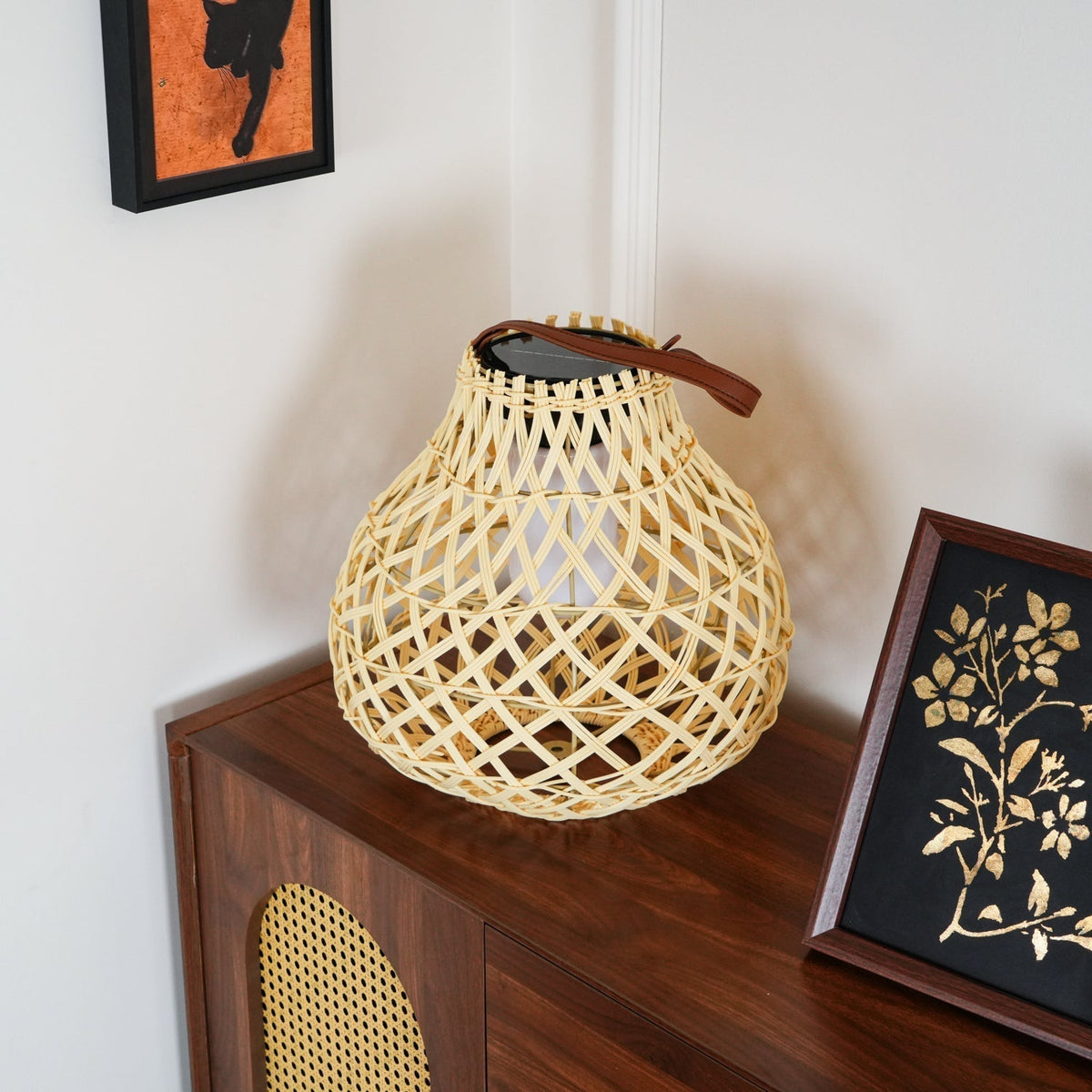 Woven Sphere Solar Lantern Outdoor Lamp