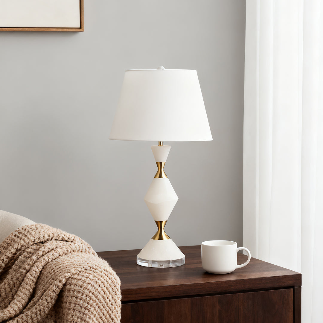 Marble Table Lamp with Gold Accents – Contemporary Designer Illumination