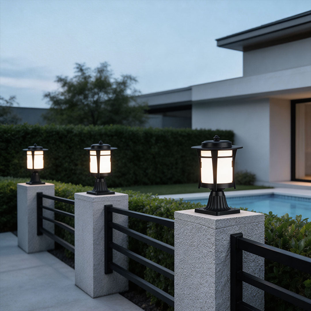 Modern Pillar Lights for Gate – Minimalist Outdoor Post Lighting in Black