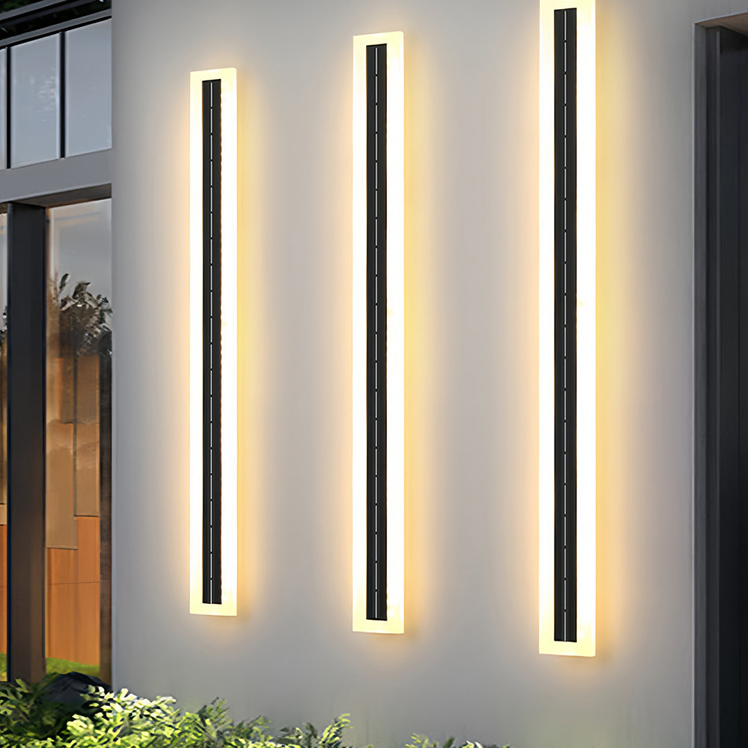Aria Linear Outdoor Wall Light – Modern Solar-Powered Architectural Sconce