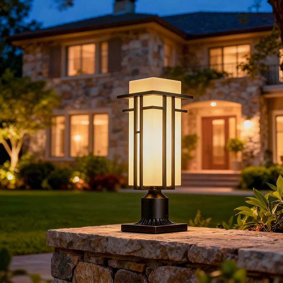 Retro Black Aluminum Bollard Path Lights with Frosted Glass for Garden Walkways