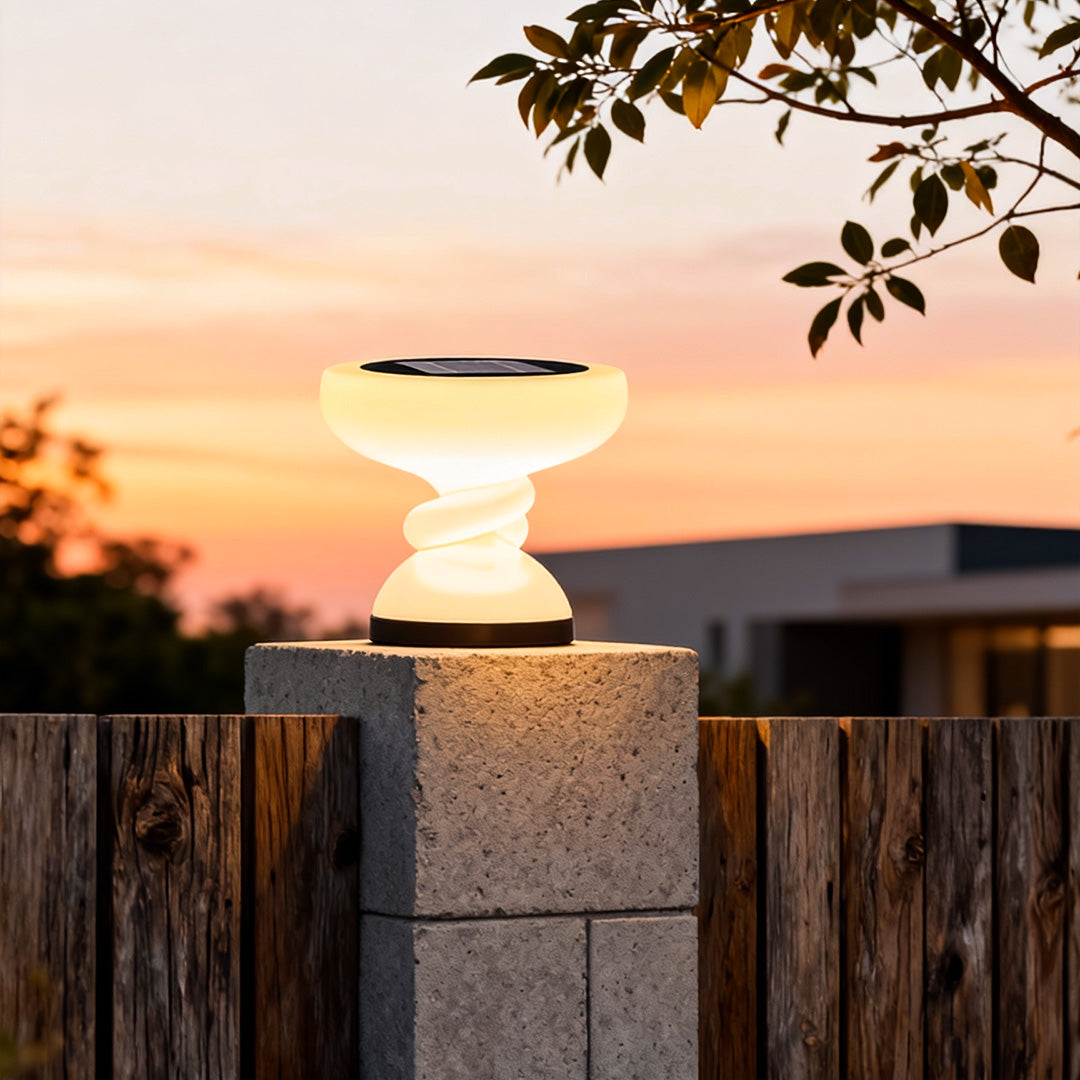 Gate Pillar Light Outdoor Waterproof Courtyard Lighting