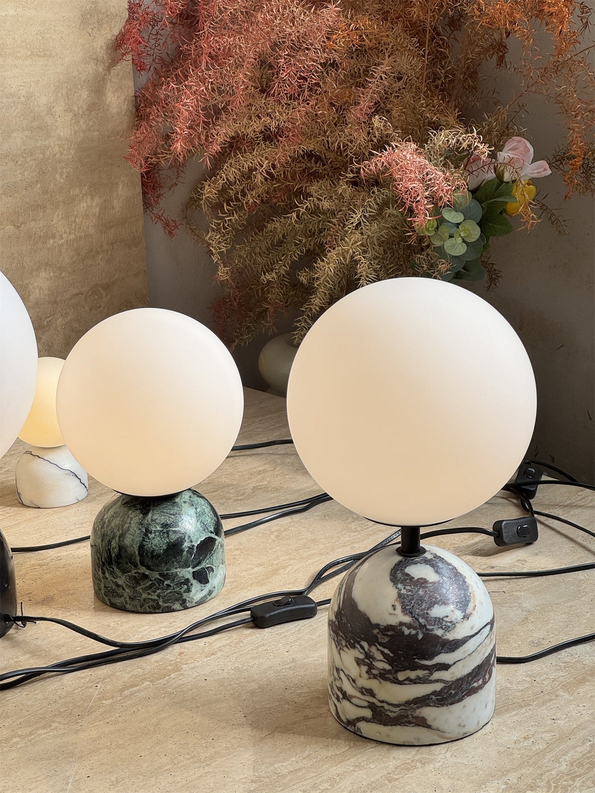 yannick-marble-table-lamp