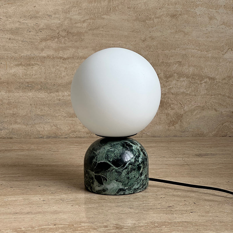 yannick-marble-table-lamp