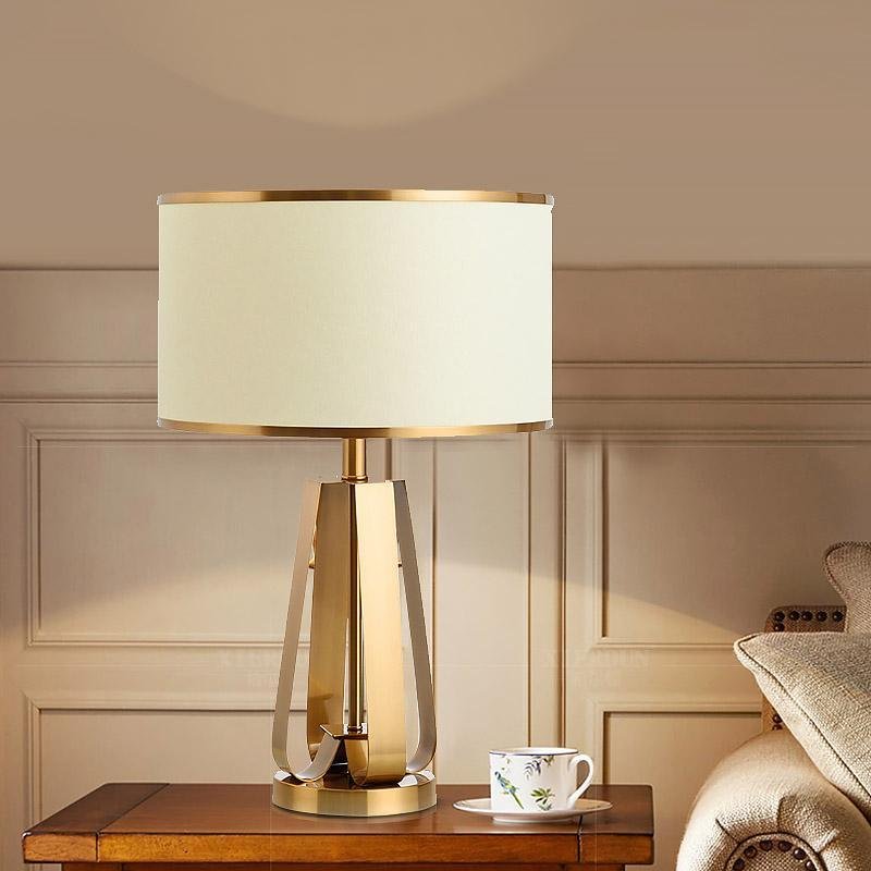 22 Inch 1 Light Golden Faux Silk And Brass Geometric Table Lamp