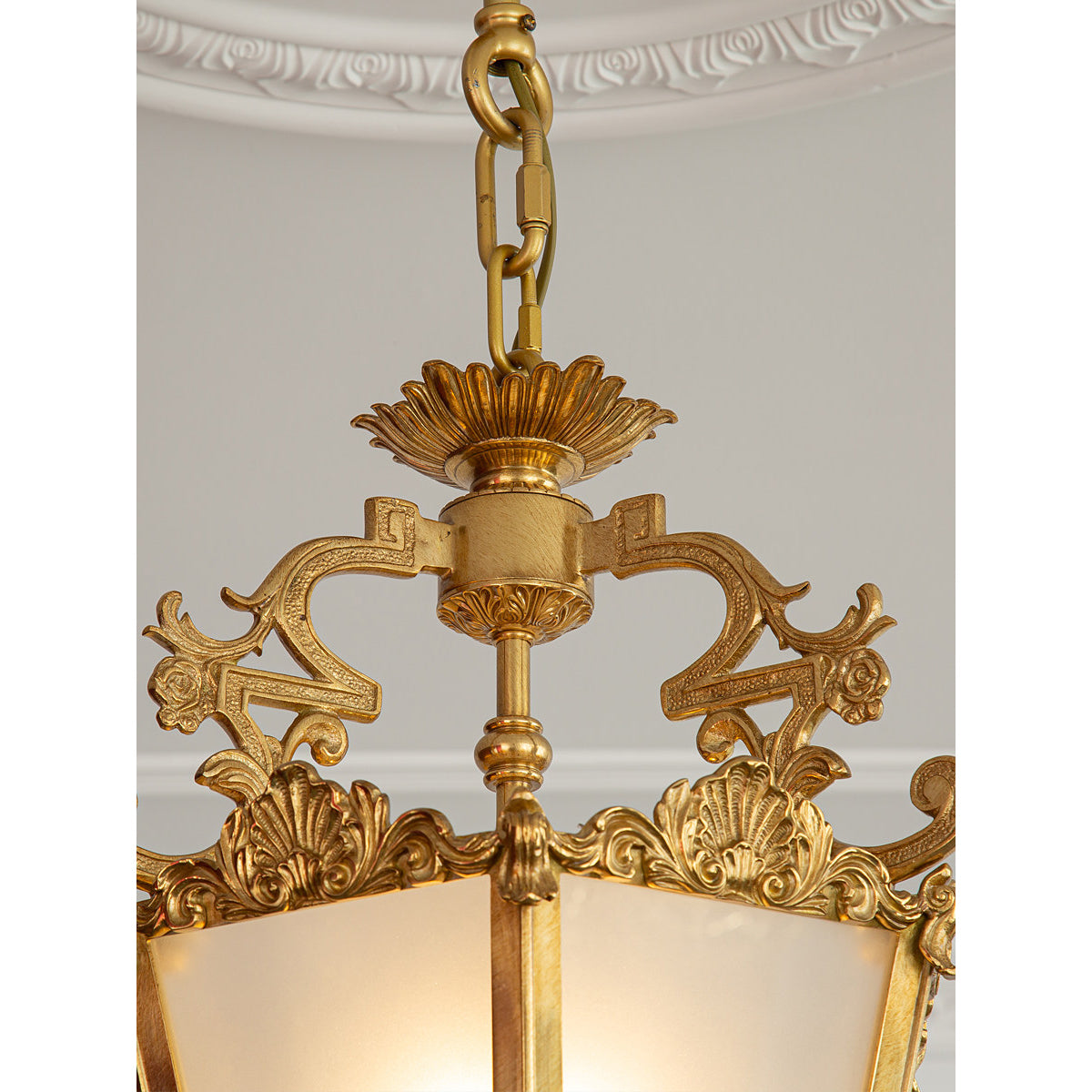 zaragoza-lantern-pendant-lamp