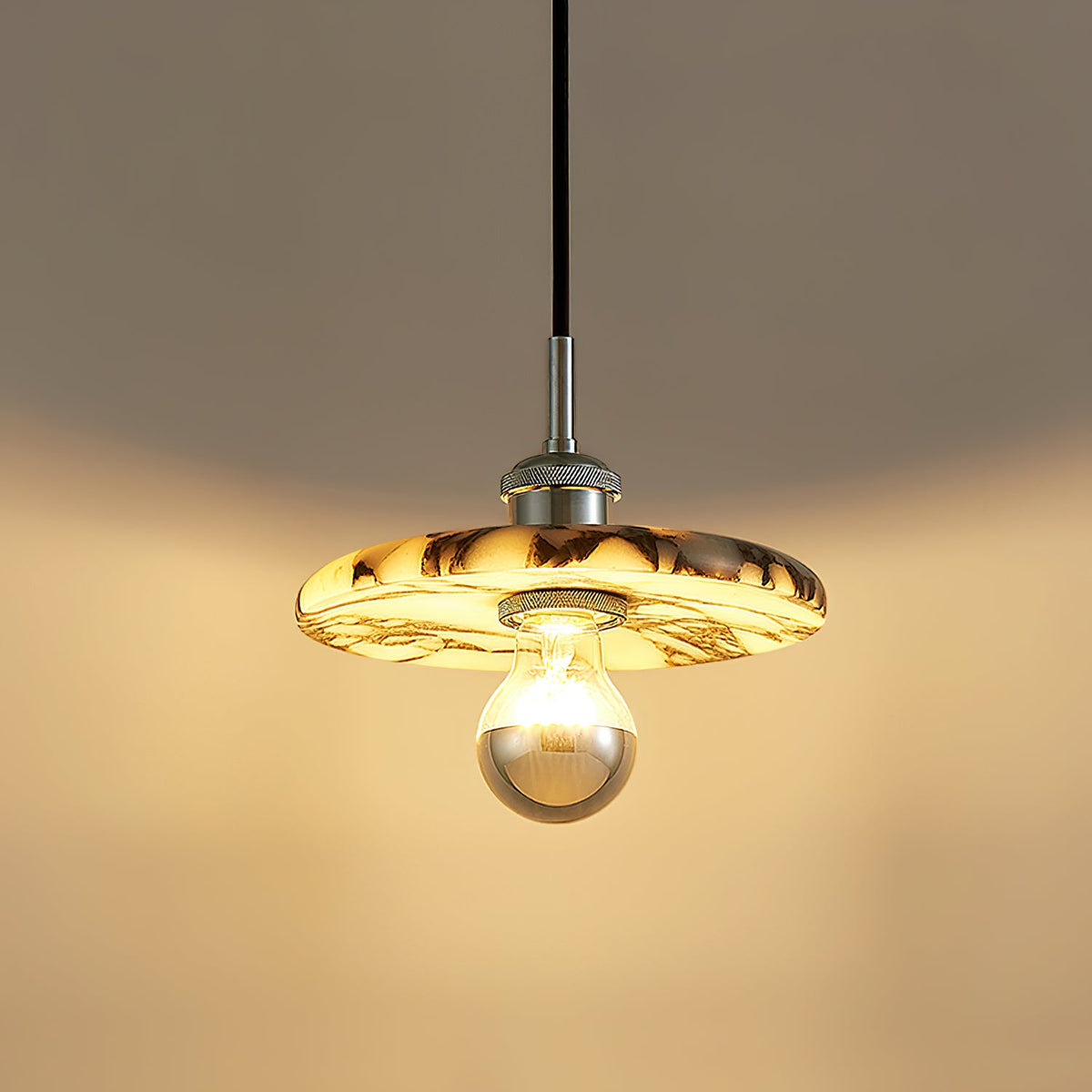 zat-marble-pendant-lamp