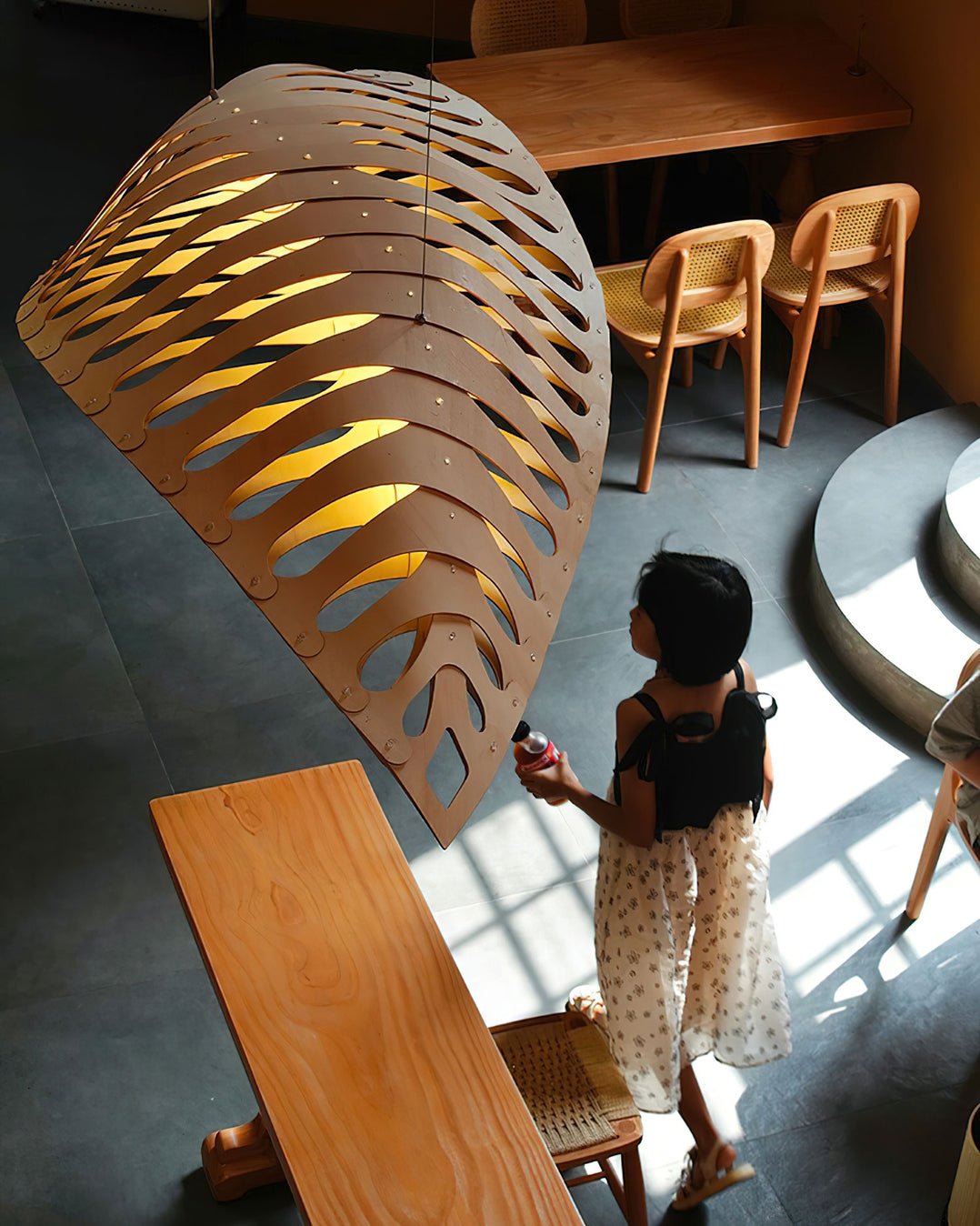 Zephyr Organic Wood LED Pendant Light for Modern Interiors