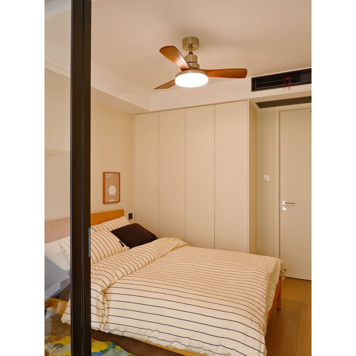 zephyr-wooden-fan-ceiling-light