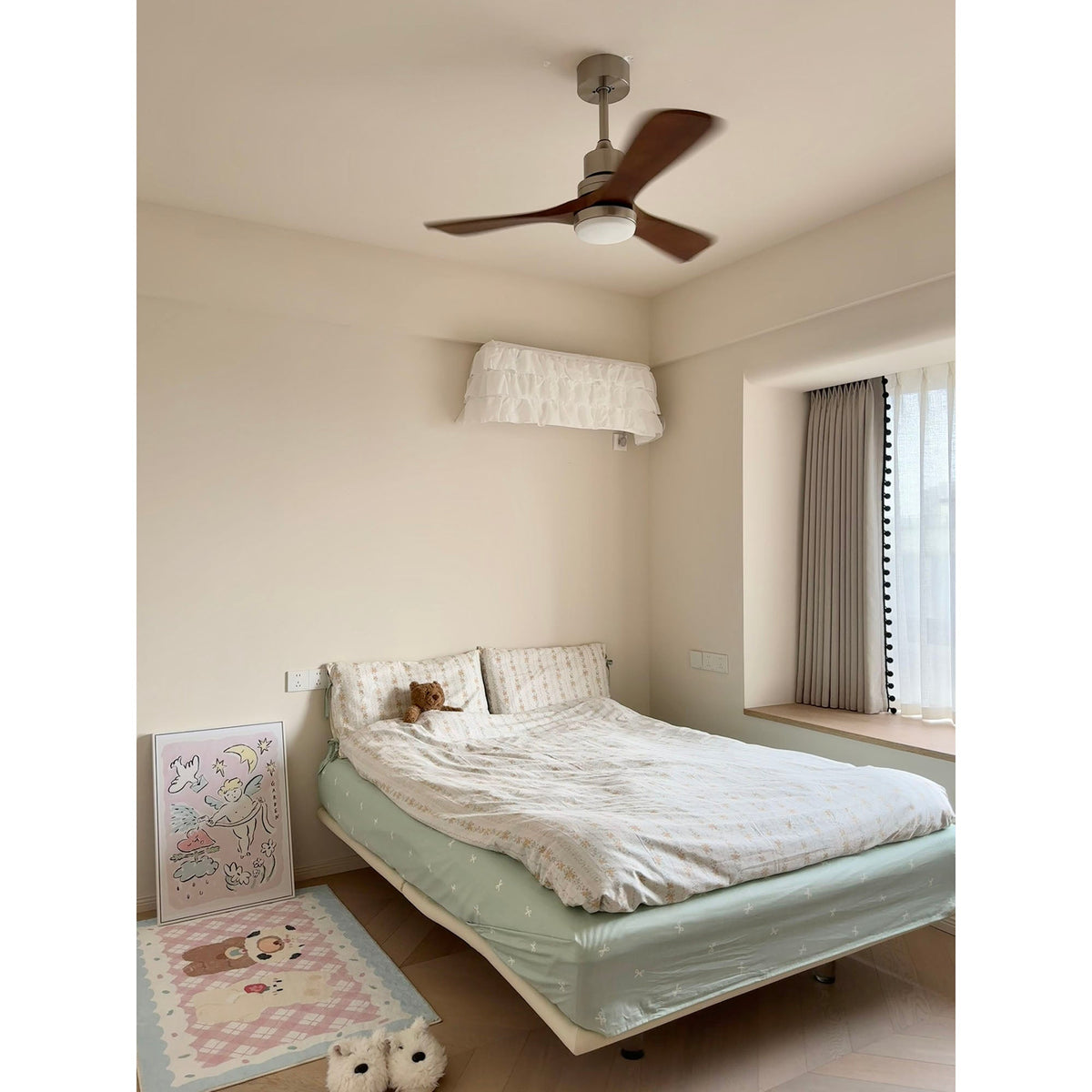 zephyr-wooden-fan-ceiling-light