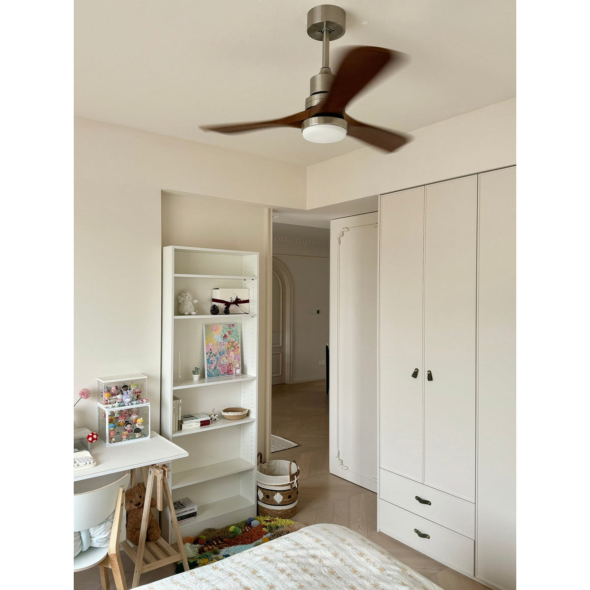 zephyr-wooden-fan-ceiling-light