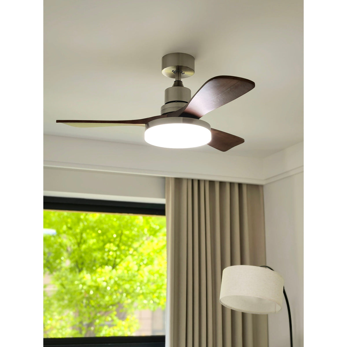 zephyr-wooden-fan-ceiling-light