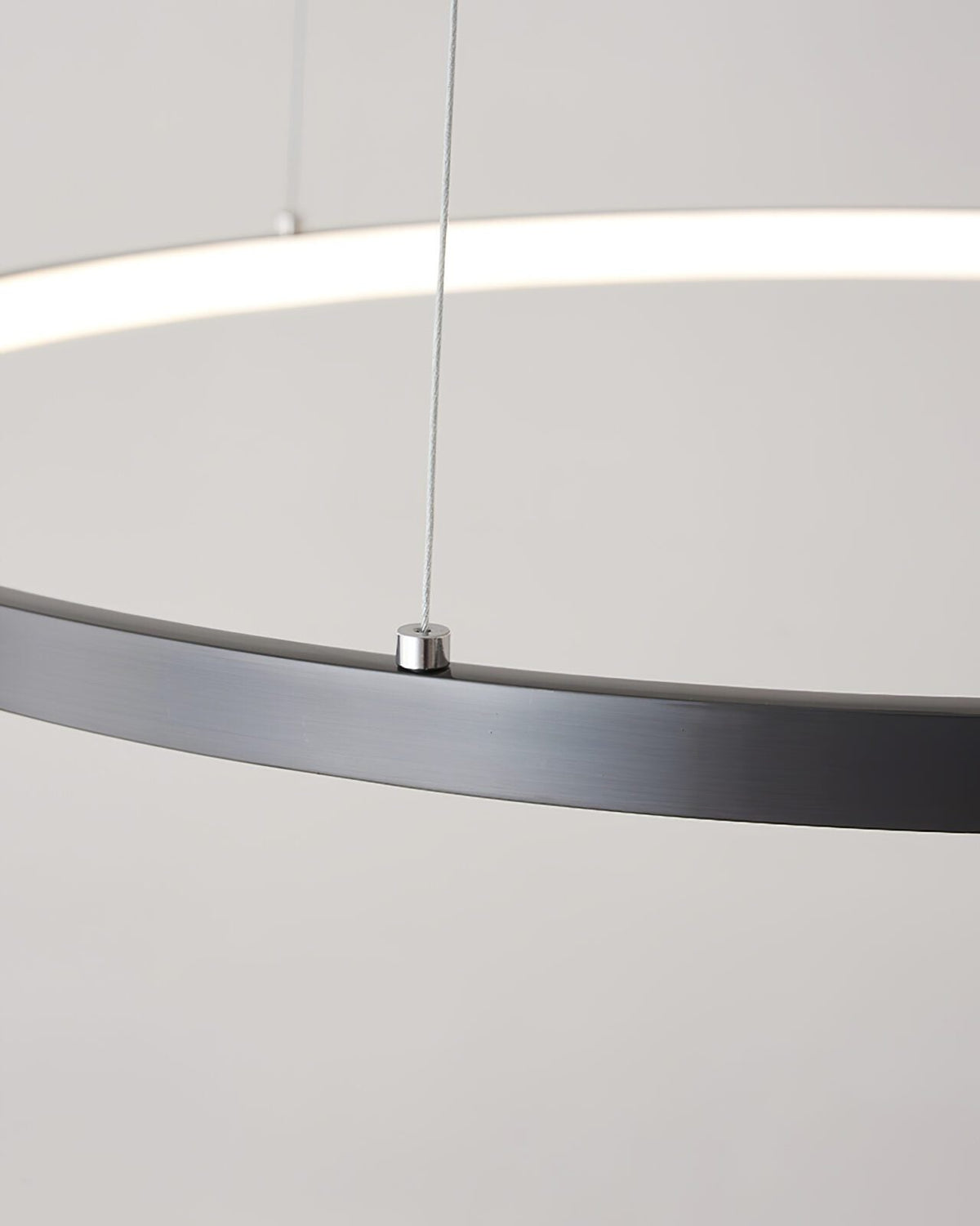 Zero Round Chandelier