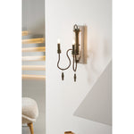zoe-wall-lamp