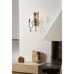 zoe-wall-lamp