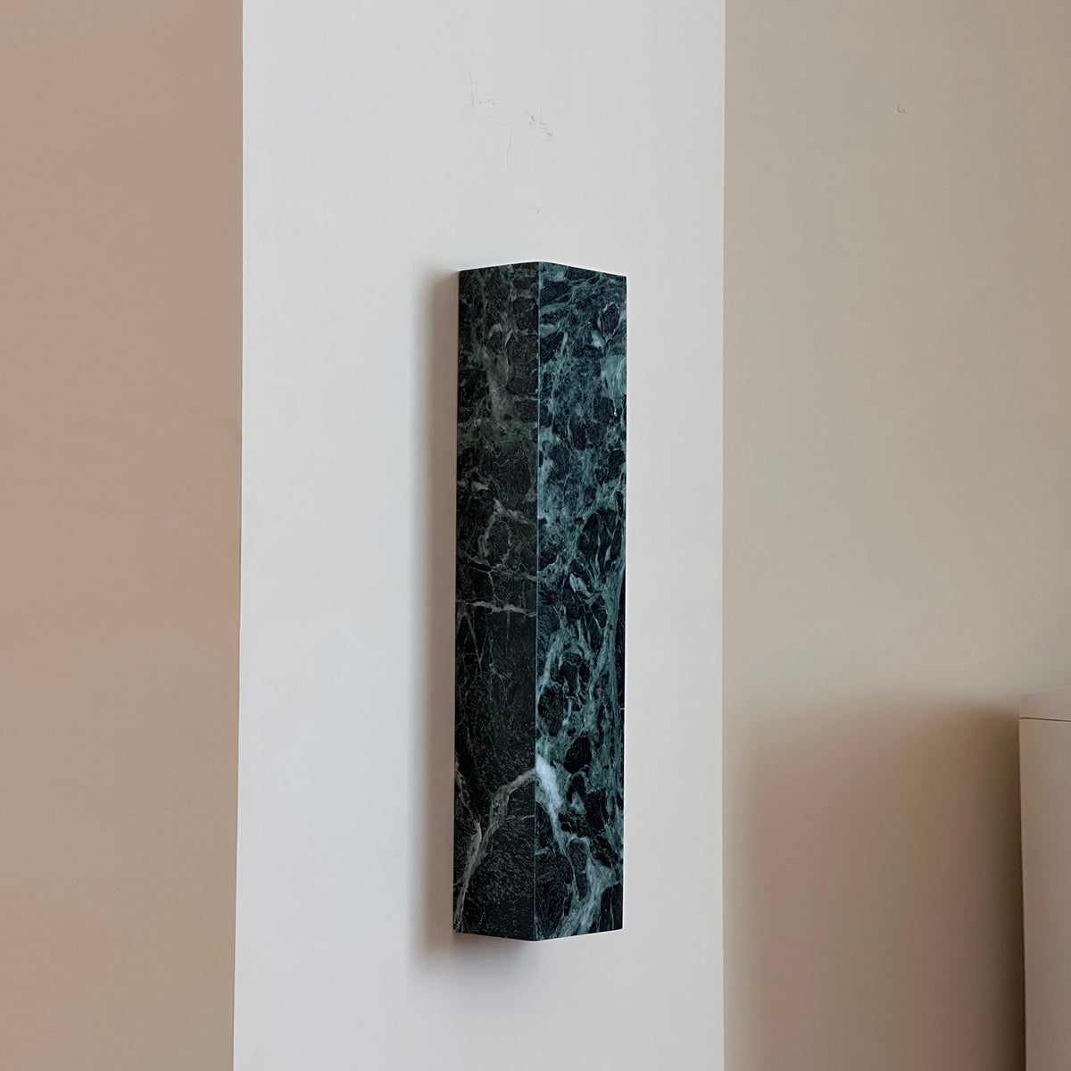 zurich-led-wall-lamp