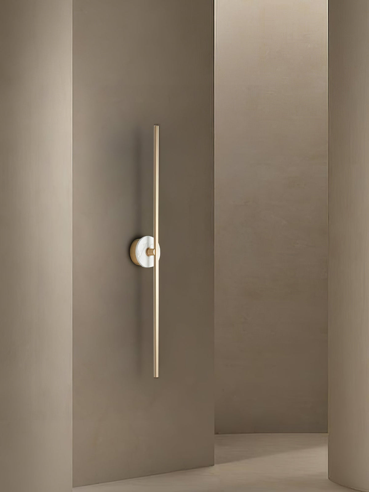 Zylaro Stone Wall Light – Brushed Brass & Marble LED Sconce