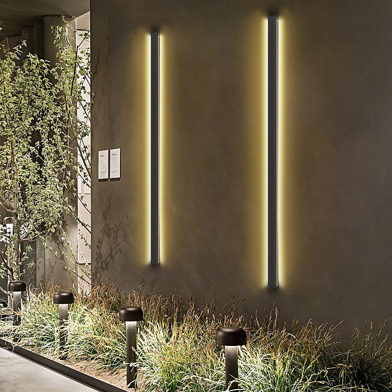 Linear LED Outdoor Wall Light in Matte Black, IP65 Waterproof Architectural Sconce
