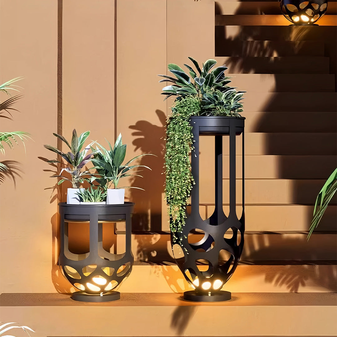 Lumière Planter: Architectural LED Outdoor Light Sculpture