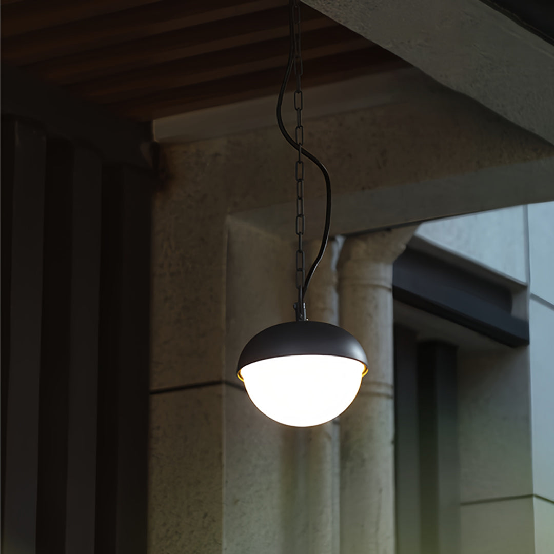 Noir Outdoor Pendant Light – IP54 Waterproof Aluminum Hanging Lamp for Covered Terraces
