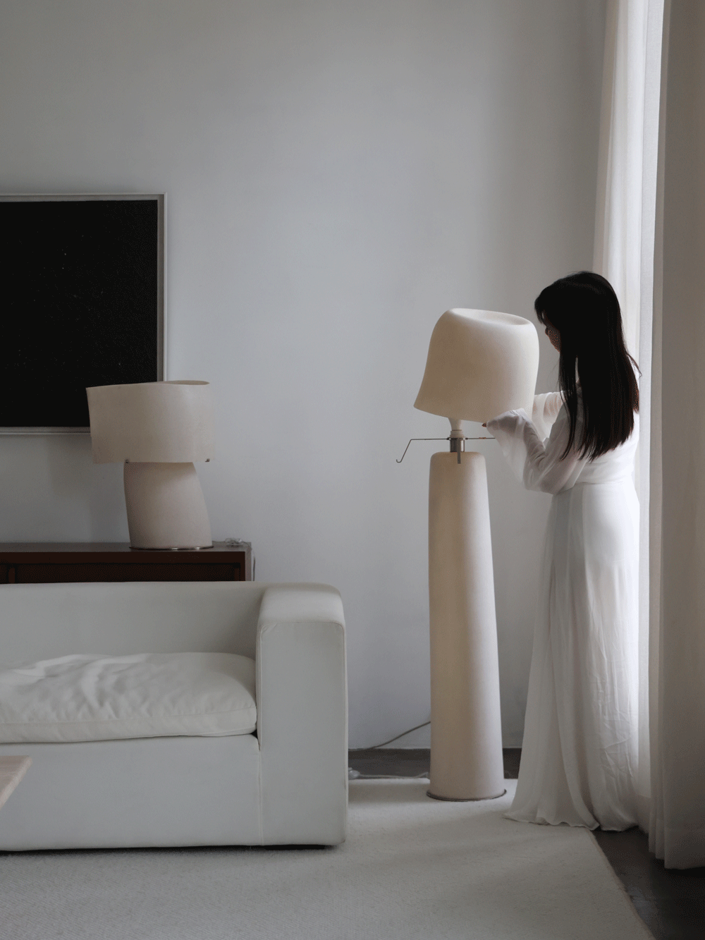 Vellum Sculptural Floor Lamp – Modern Artisan Lighting for Living Room & Bedroom