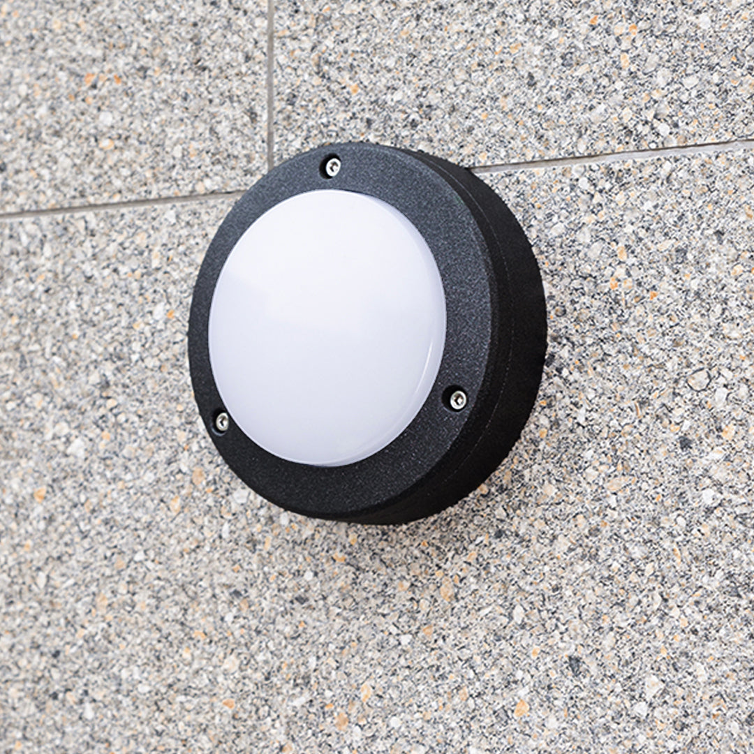 Round LED Outdoor Wall Sconce in Black Aluminum, IP65 Waterproof Minimalist Design