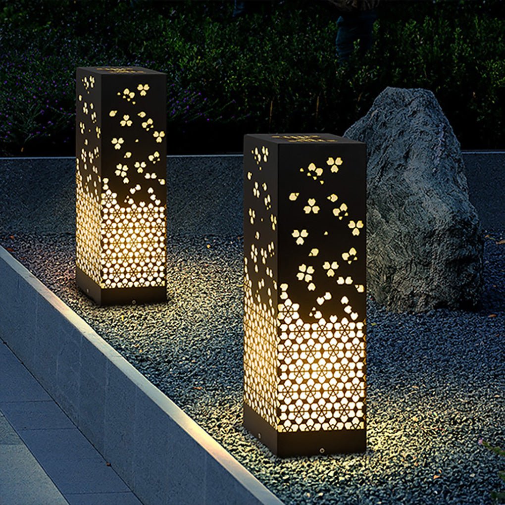 Snowflake Lace Outdoor Garden Light in Black Stainless Steel