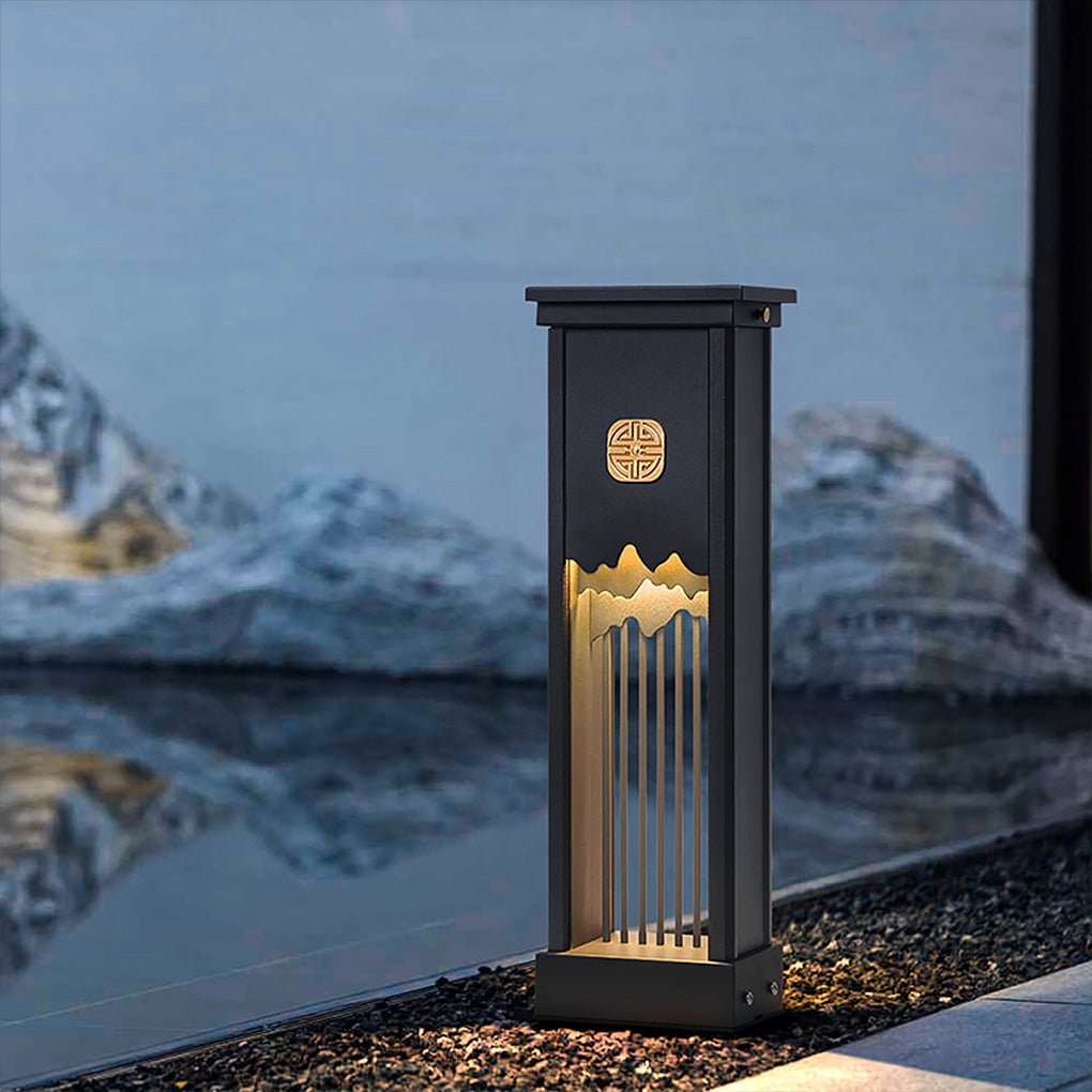 Artisan Cut-Out LED Landscape Light in Black Stainless Steel for Modern Courtyards