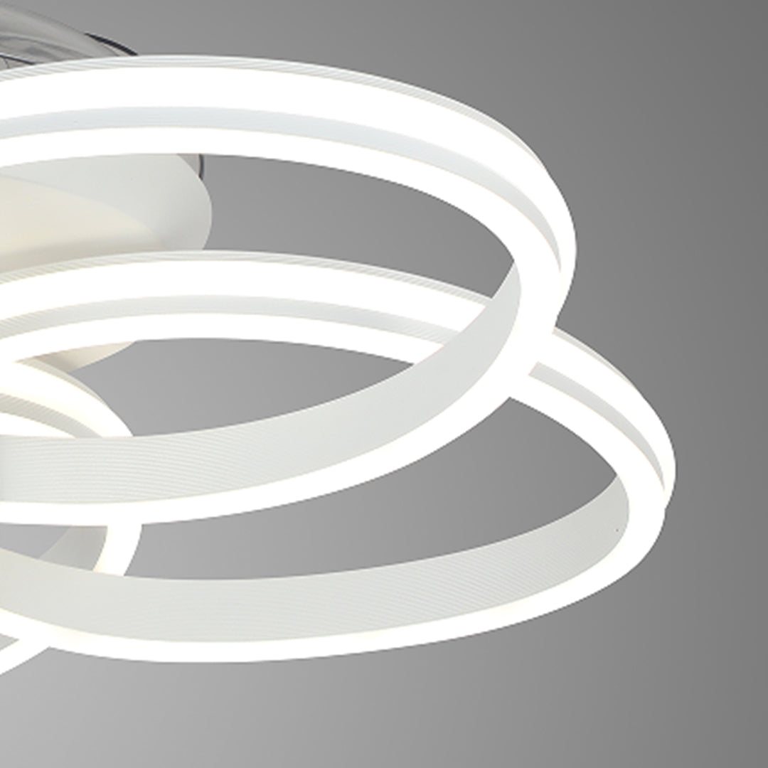 White Ceiling Fan with Integrated LED Light – Modern Nordic Design