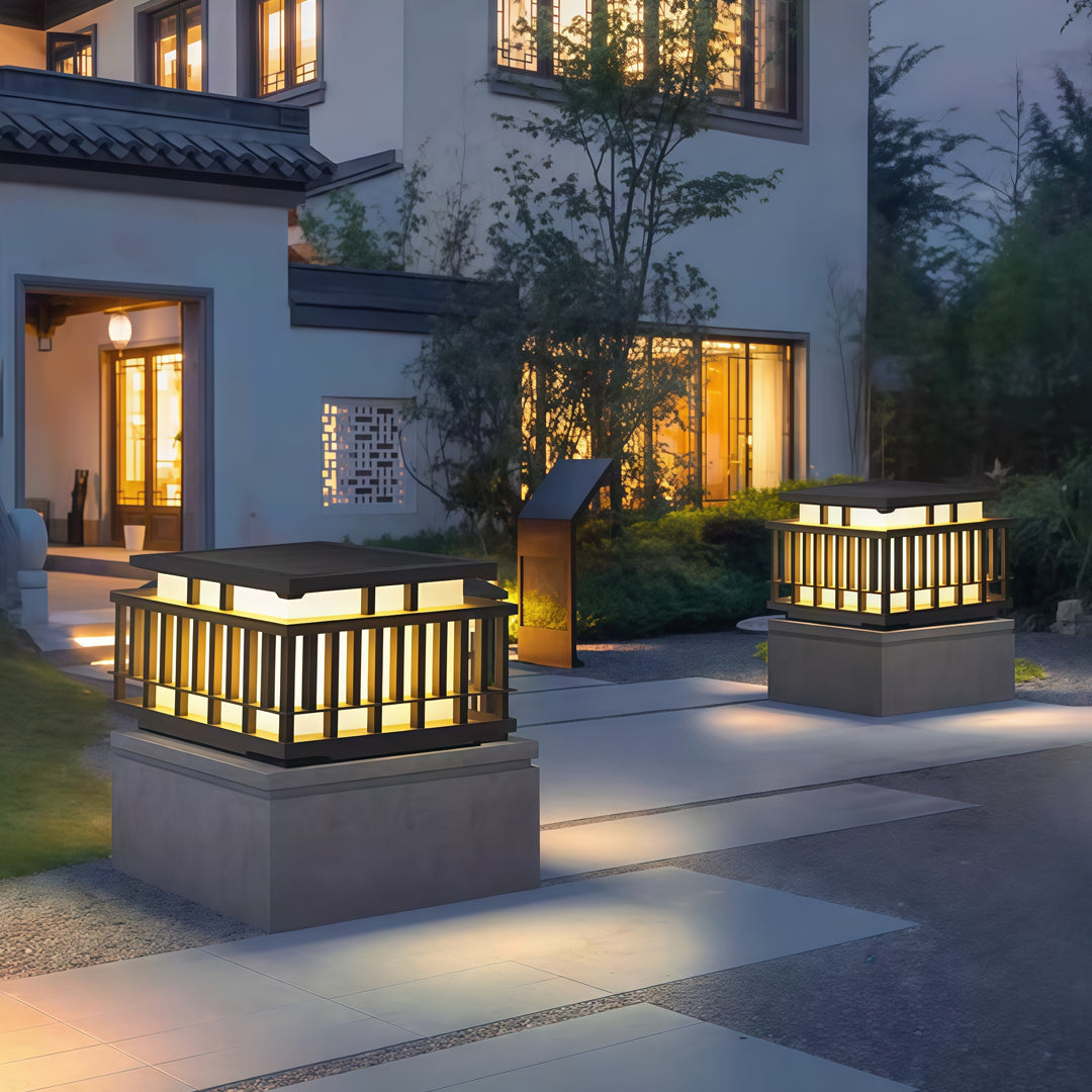 Stainless Steel Pillar Lights for Modern Garden Courtyards
