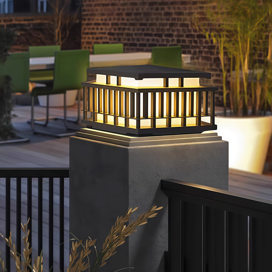 Stainless Steel Pillar Lights for Modern Garden Courtyards