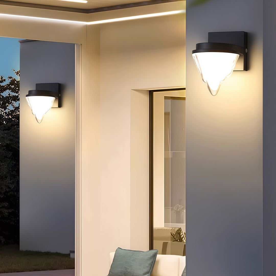 Modern Outdoor Wall Sconce with Warm LED Light – Minimalist Stainless Steel