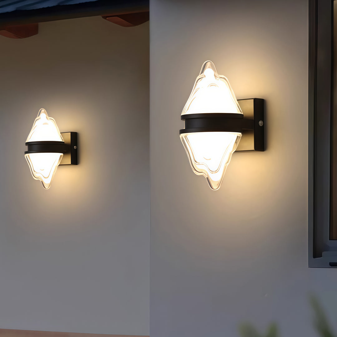 Modern Outdoor Wall Sconce with Warm LED Light – Minimalist Stainless Steel
