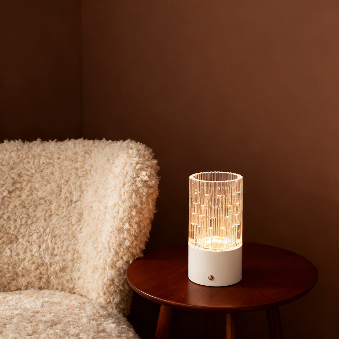 Art Deco Vase Table Lamp with Dimmable LED – Modern Sculptural Lighting