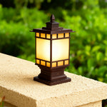 Vintage Outdoor Post Light with Aluminum Body and Glass Shade