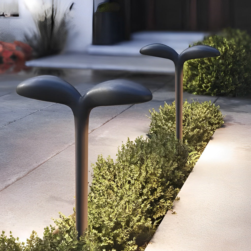 Curved LED Path Light in Black Aluminum for Modern Outdoor Landscapes